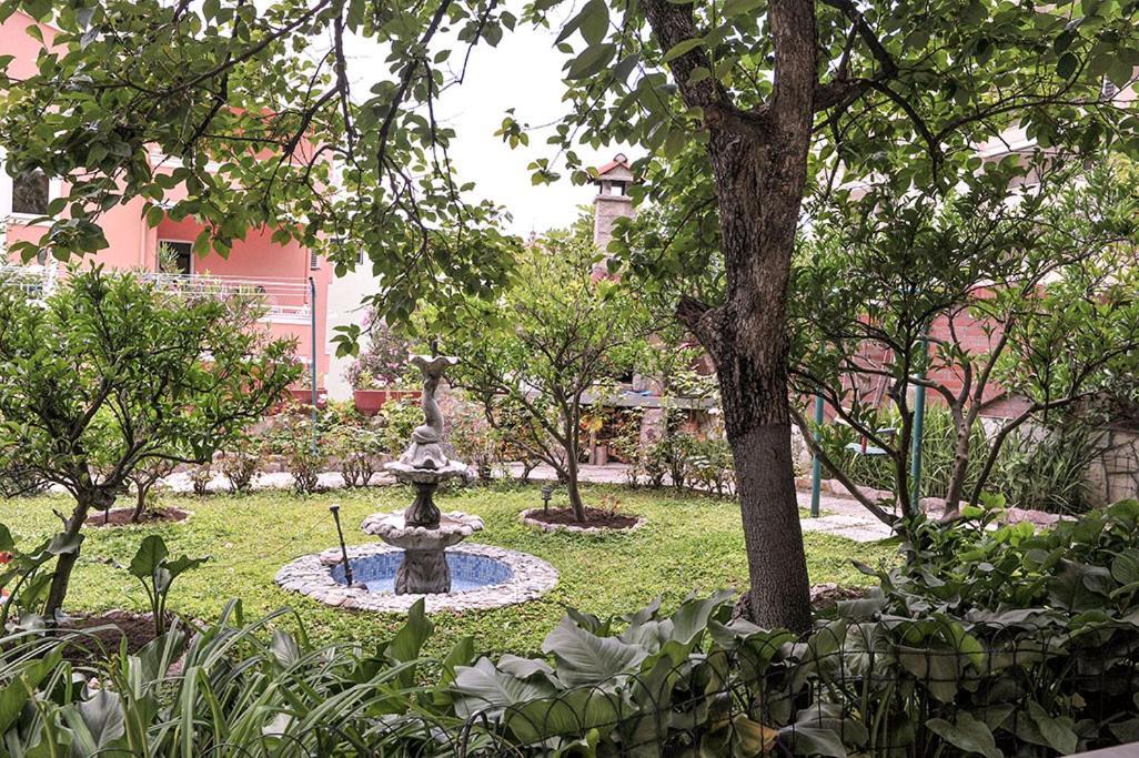 Vila Mila Petrovac Extérieur photo